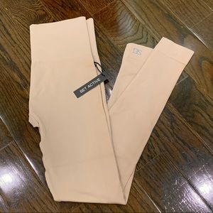 SETactive Amethyst Sculptflex leggings (w/ tags)